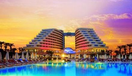 MIRACLE RESORT